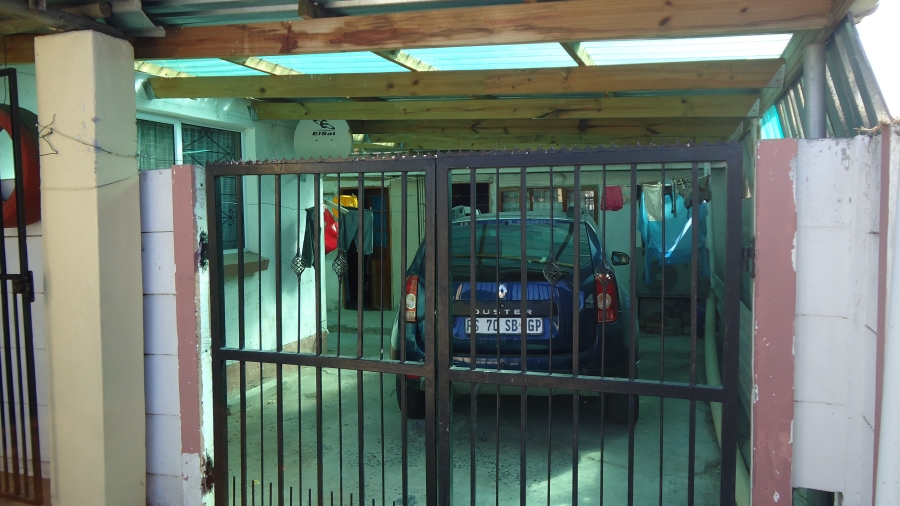 2 Bedroom Property for Sale in High Gate Western Cape